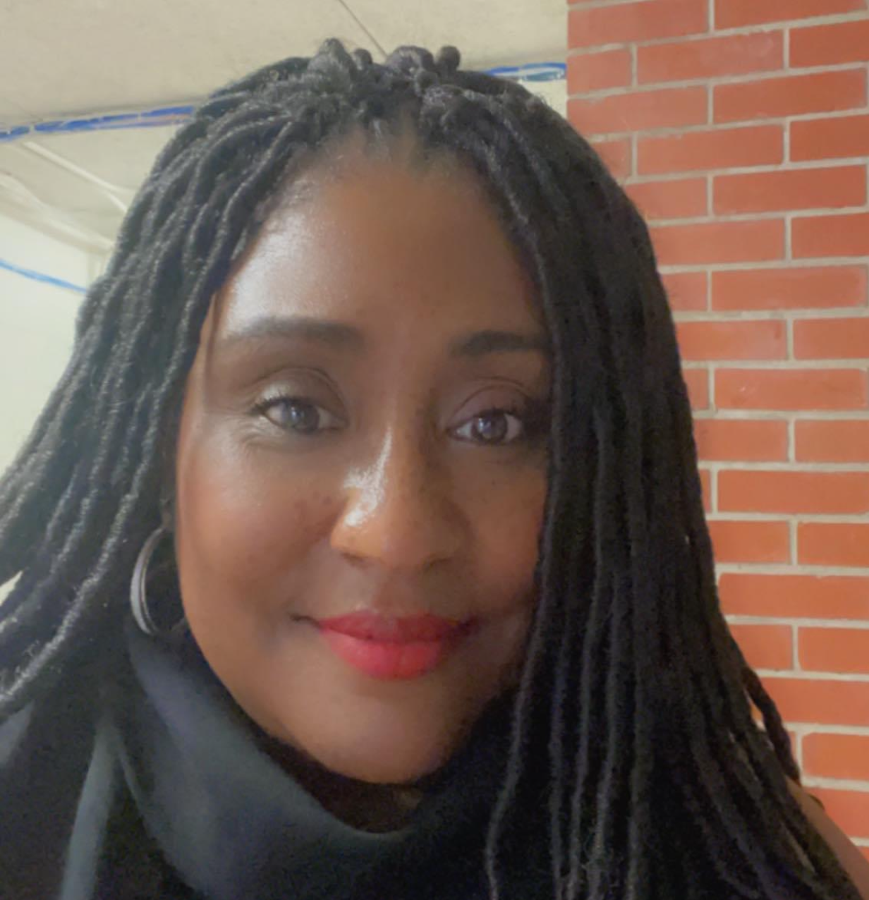 Close up picture of a woman